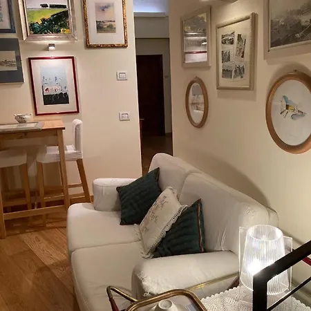 Fioreconero Bed & Breakfast Montacuto