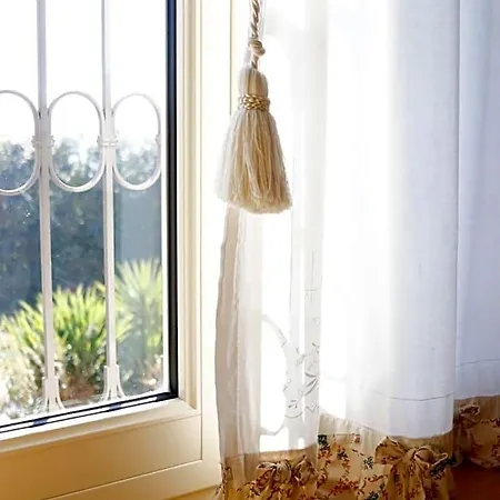 Bed and breakfast Fioreconero 3*