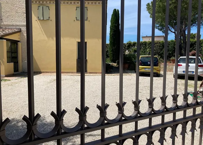 Bed & Breakfast Fioreconero Montacuto